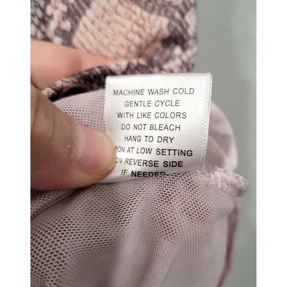 J For Justify Snake Print Sleeveless Top with Cutout Detail Size S - Picture 4 of 7